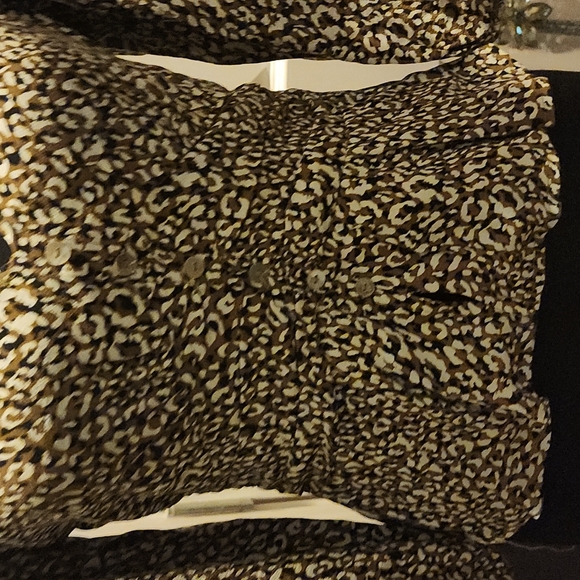 Leopard Blouse - Picture 3 of 4